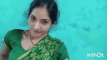 Desi village girl Reshma Bhabhi indulges in steamy sex and pussy licking